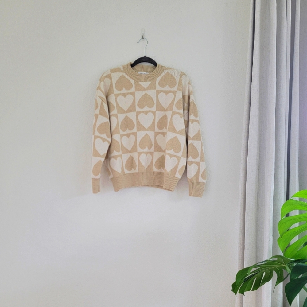 Heart Patterned Sweater in Cream and Tan